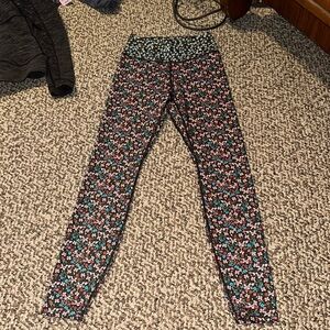 Women’s Nike leggings